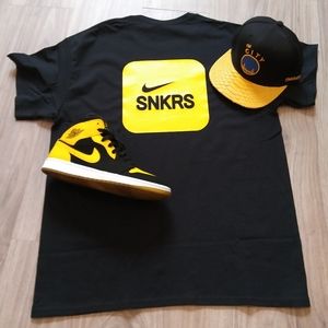 DOPE SNKRS App T-shirt Size Large